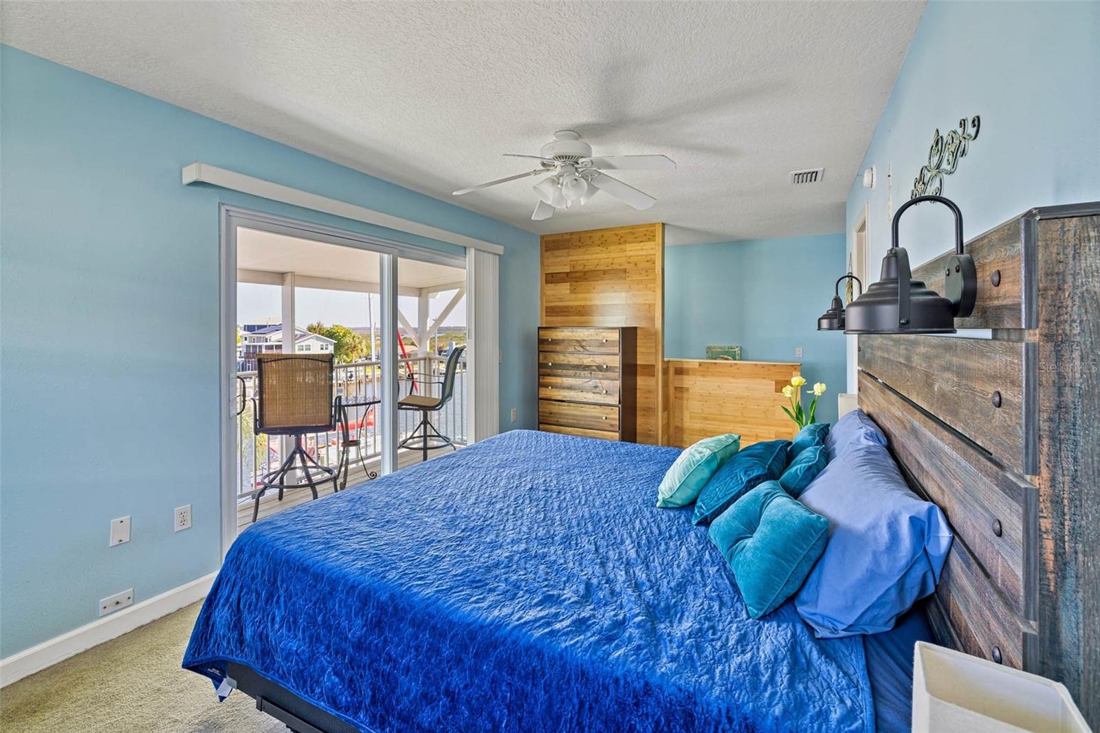 3357 MANGROVE DR