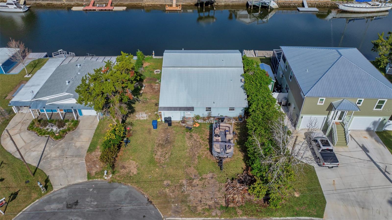 4532 KINGSTON DR