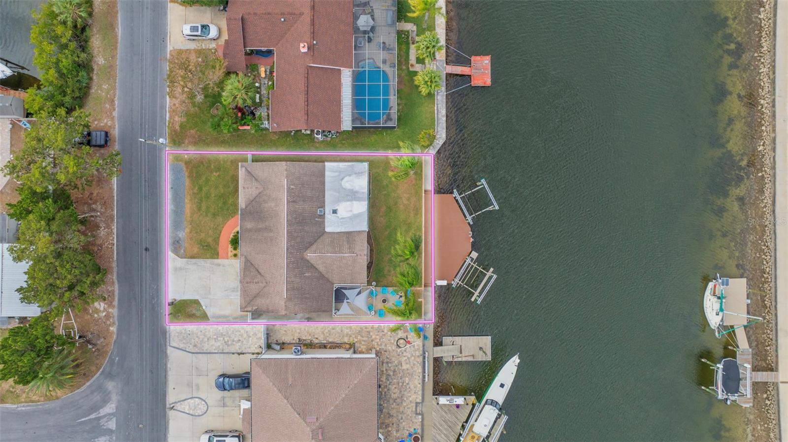 3365 GULF COAST DR