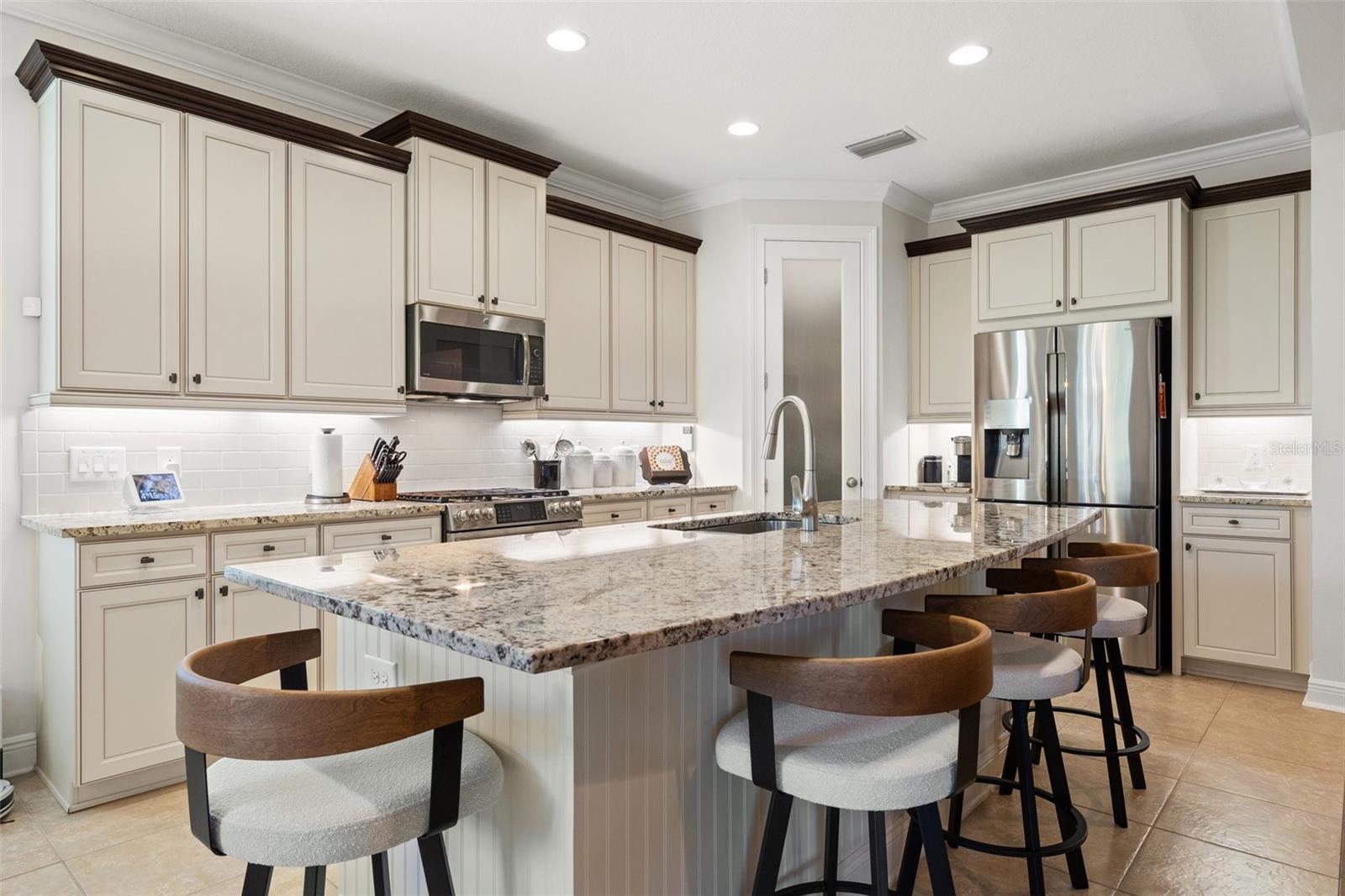 4820 SOUTHERN VALLEY LOOP