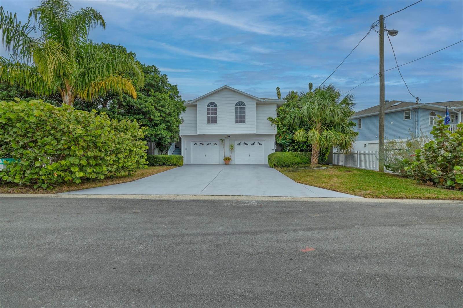 4395 FLEXER DR