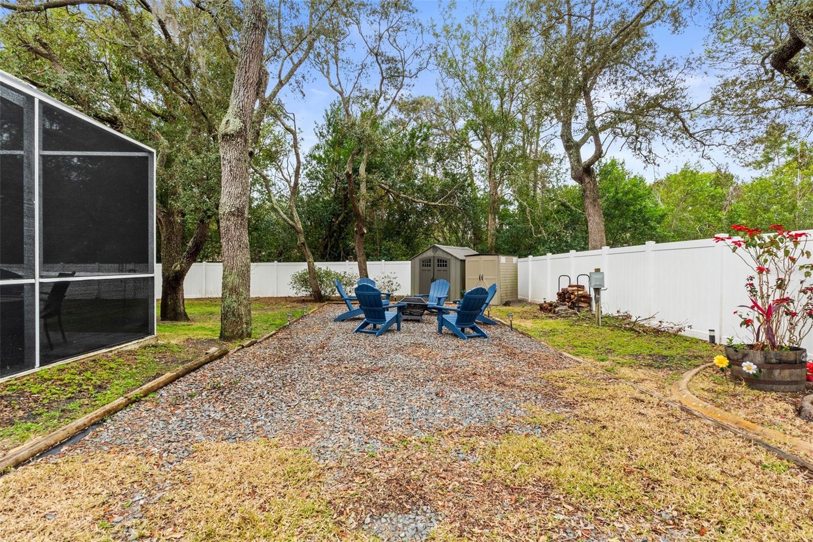 8535 DELAWARE DR