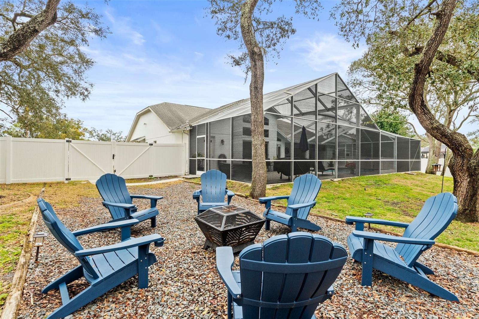 8535 DELAWARE DR