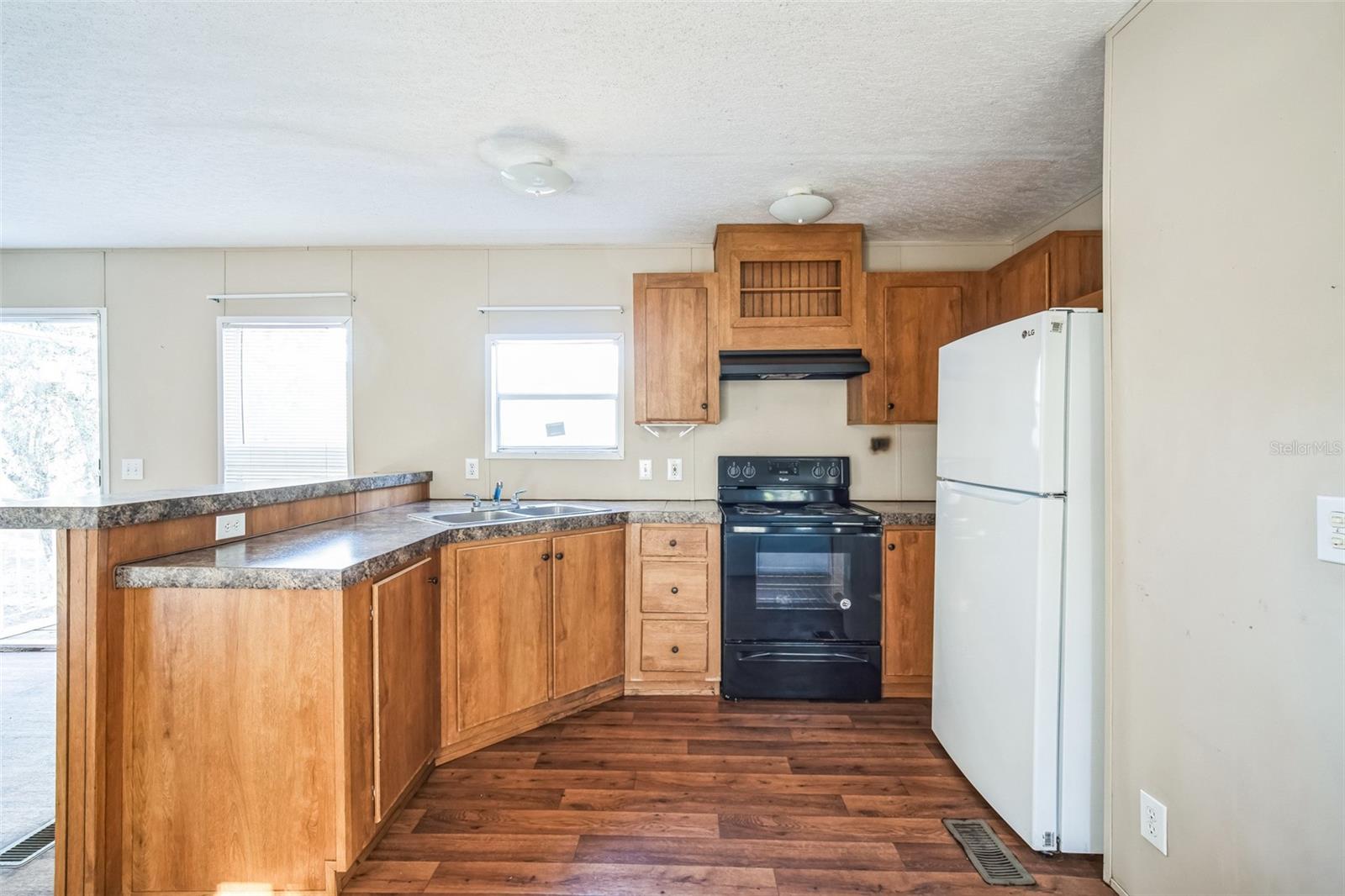 3705 JERRY SMITH RD