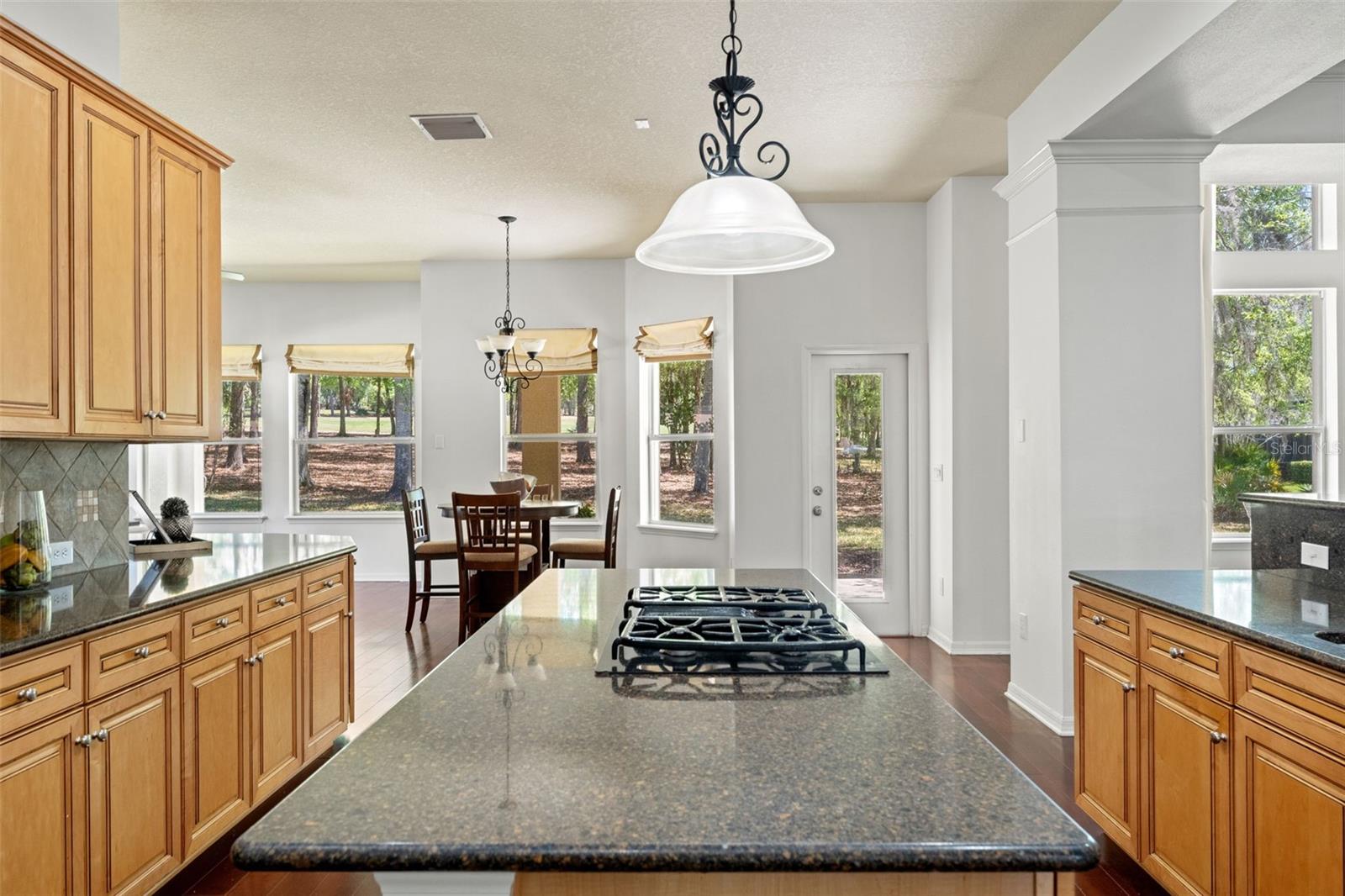 5748 SUMMIT VIEW DR