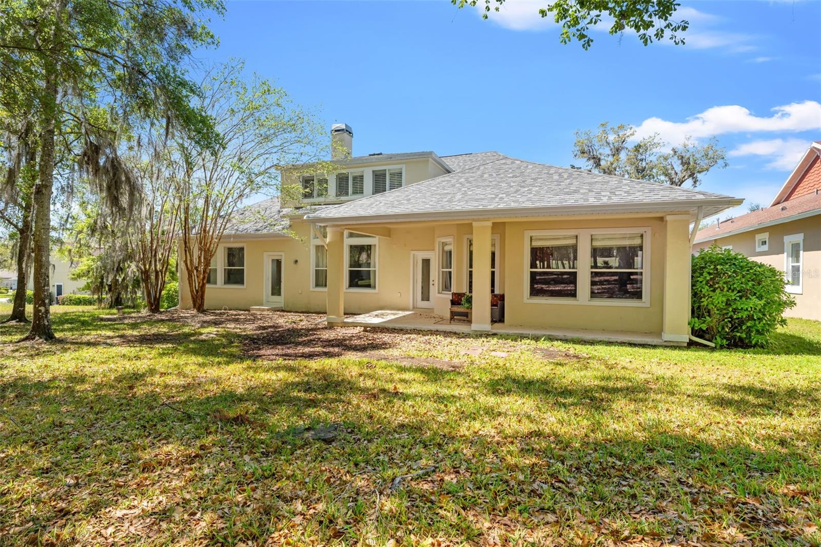 5748 SUMMIT VIEW DR
