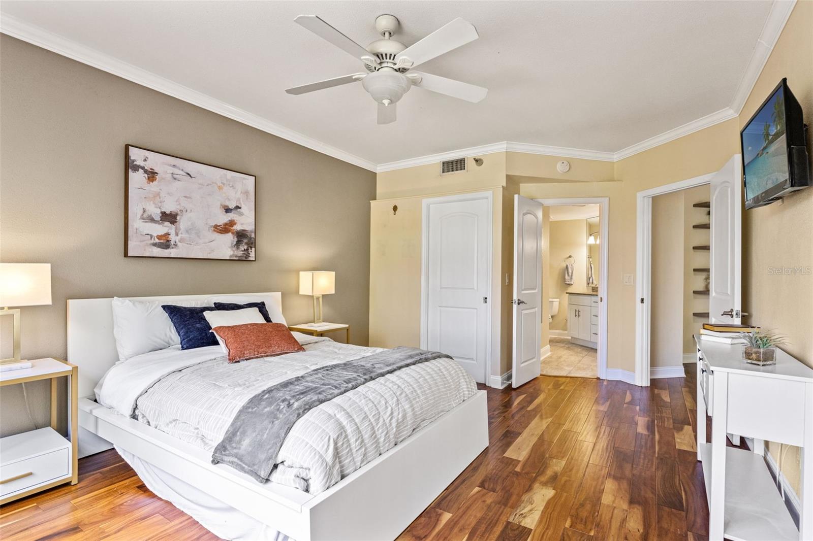 1002 S HARBOUR ISLAND BLVD #1312