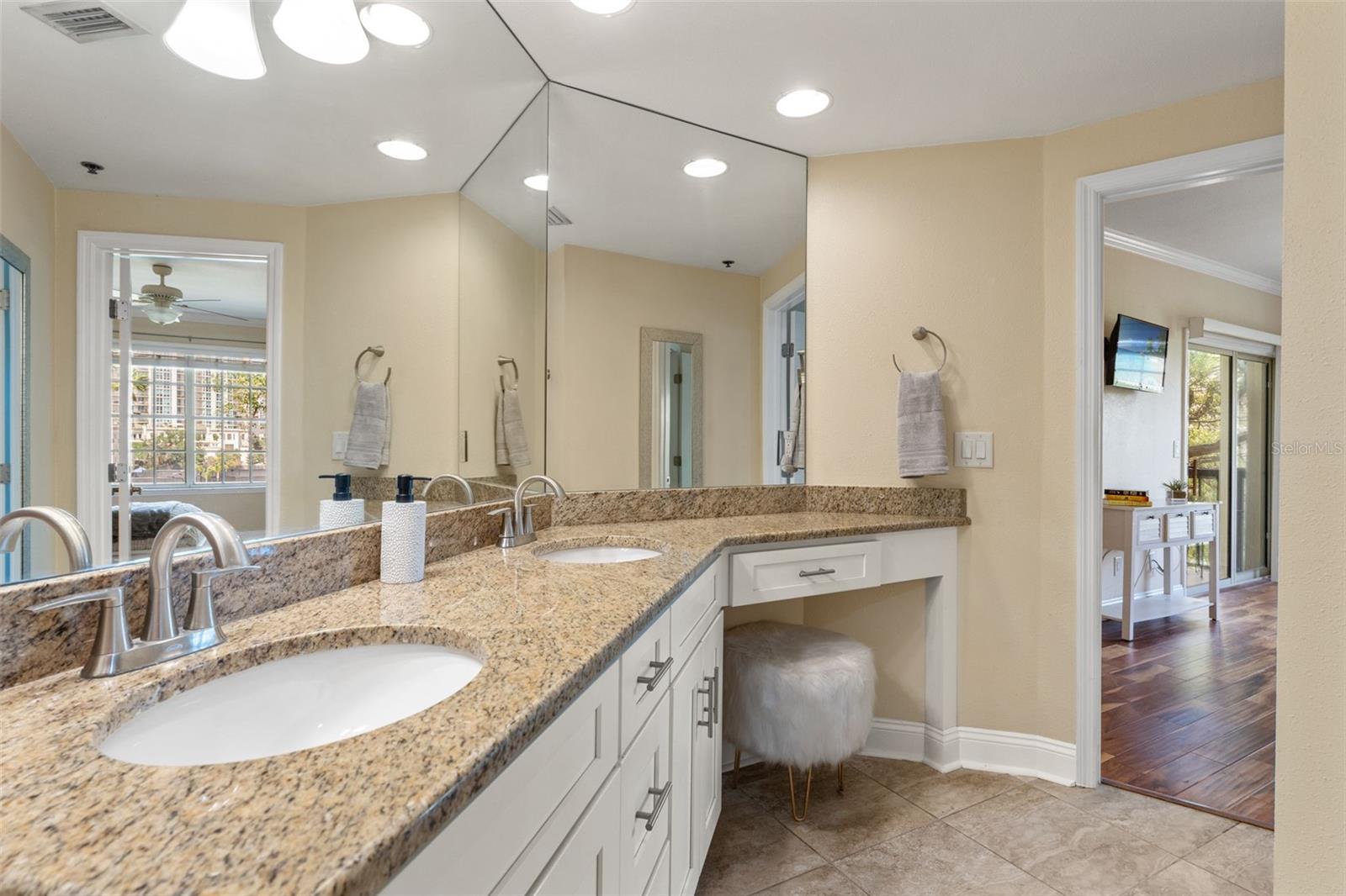 1002 S HARBOUR ISLAND BLVD #1312