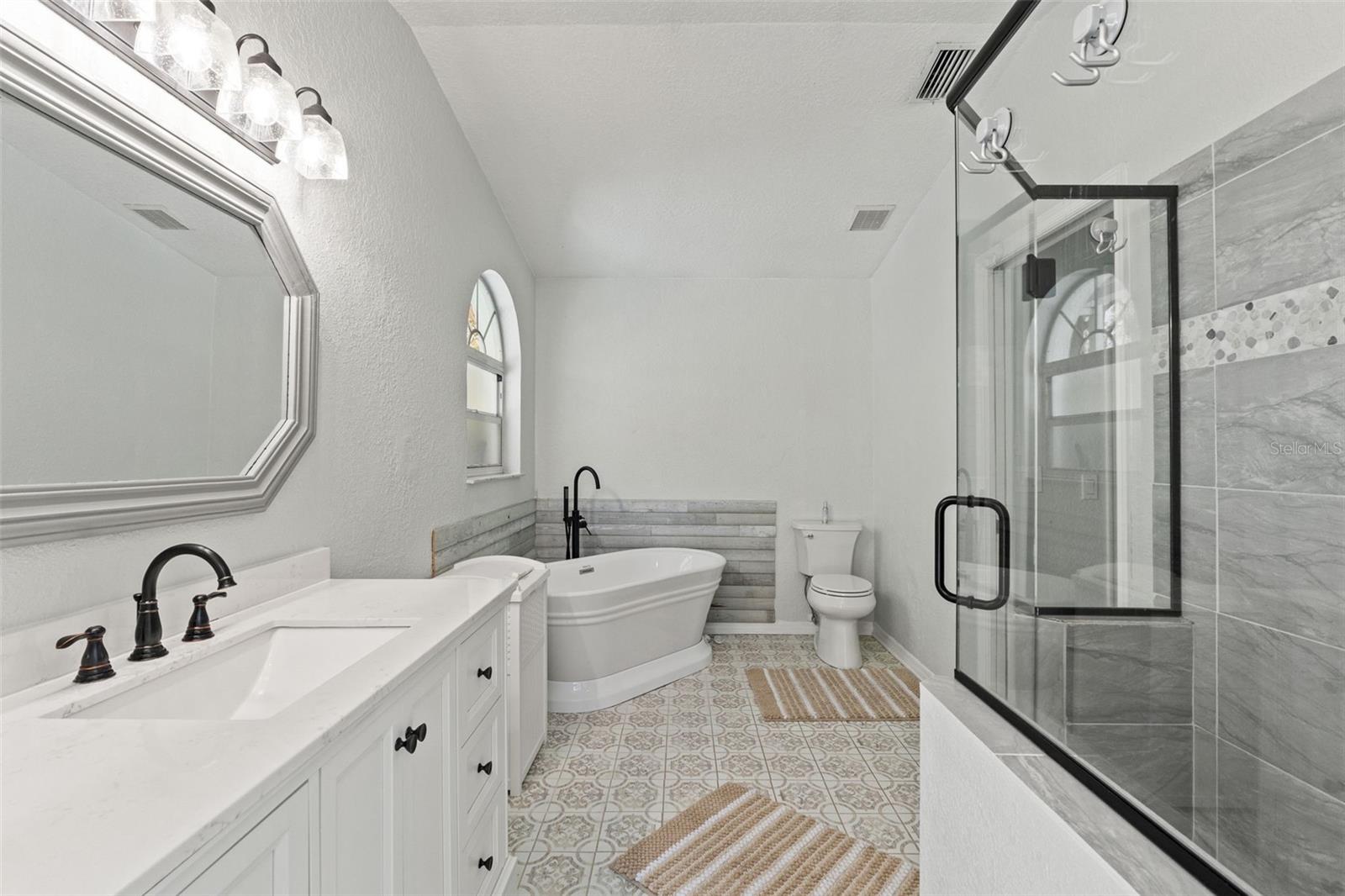 9375 FRENCH QUARTERS CIR