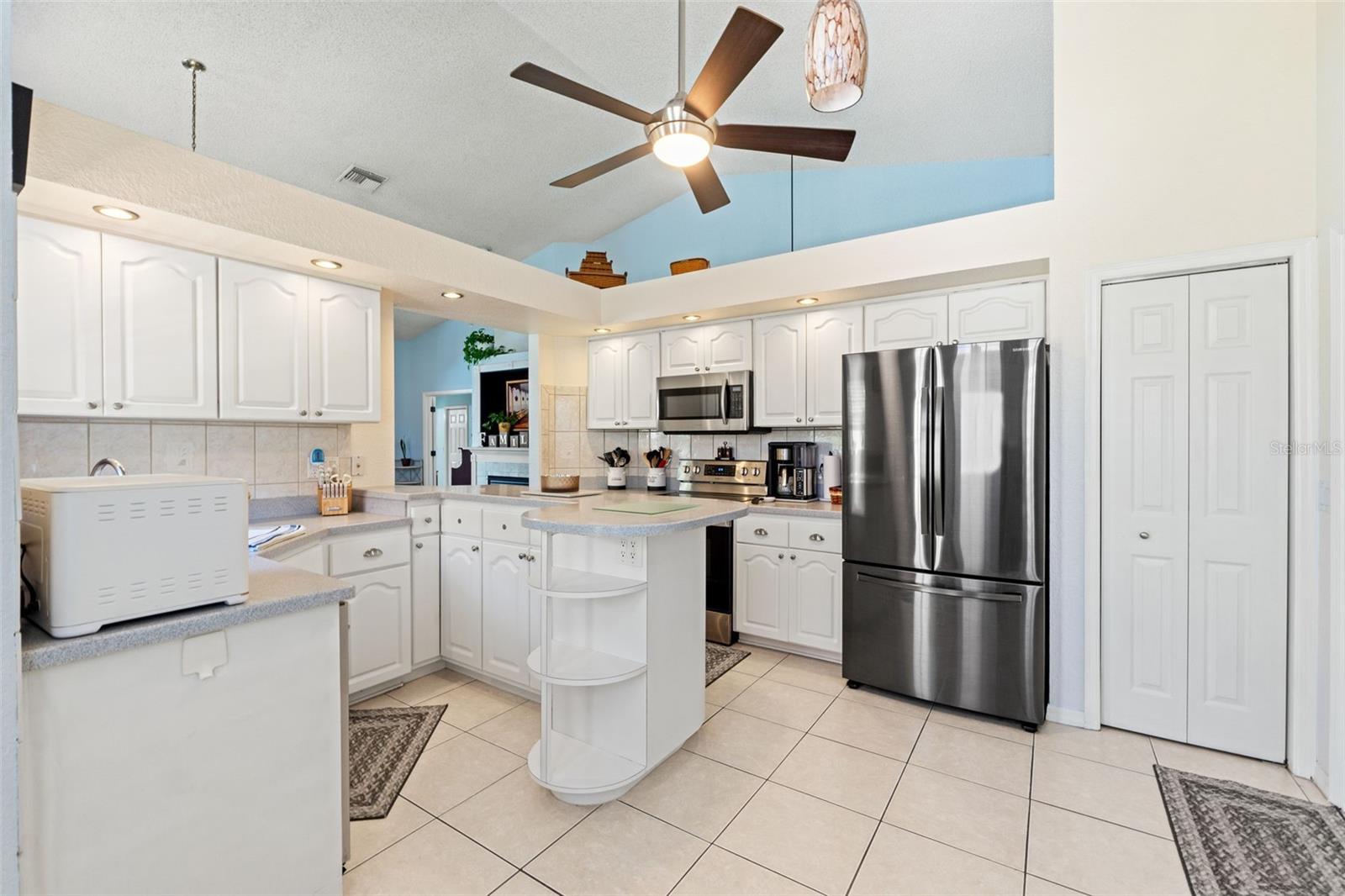 9375 FRENCH QUARTERS CIR