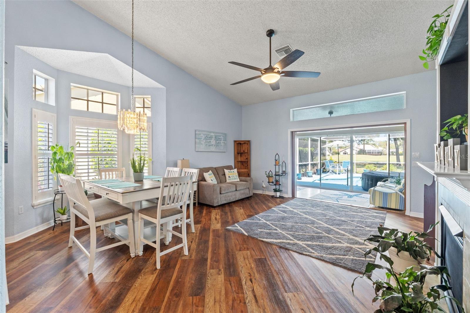 9375 FRENCH QUARTERS CIR