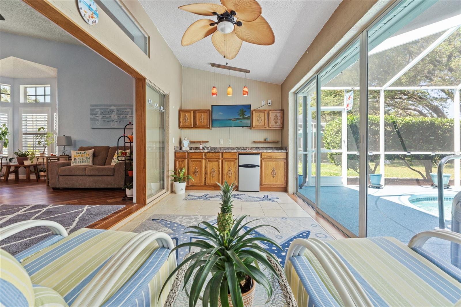 9375 FRENCH QUARTERS CIR