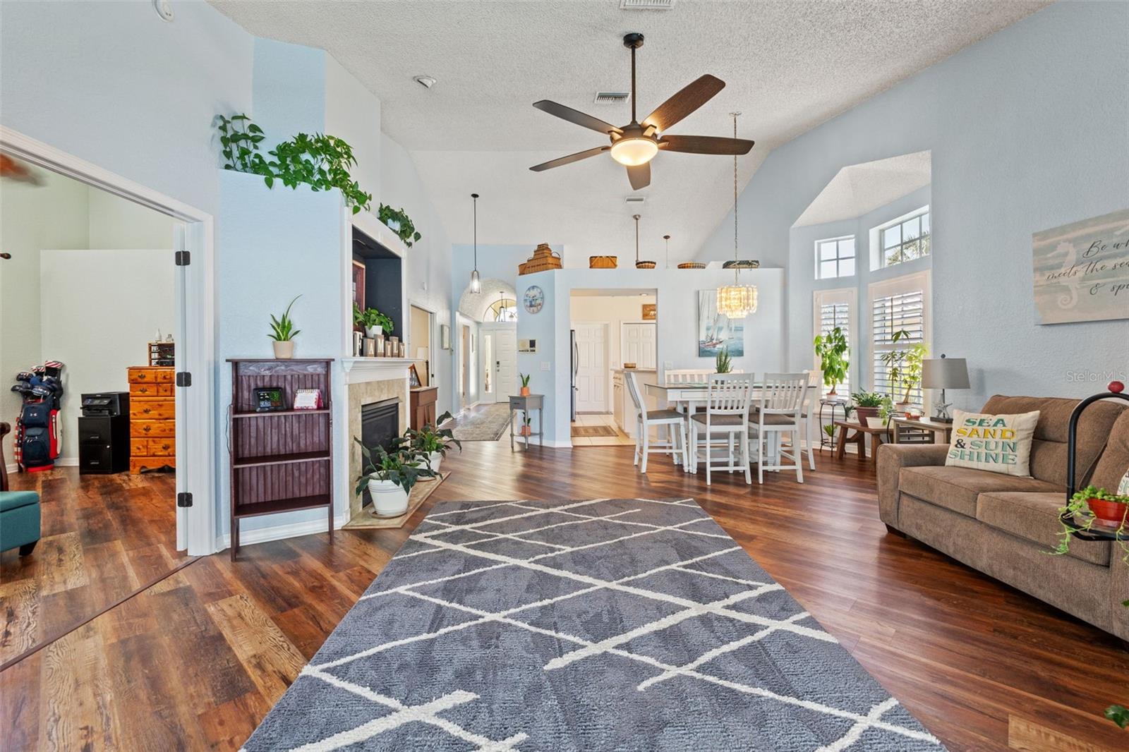 9375 FRENCH QUARTERS CIR