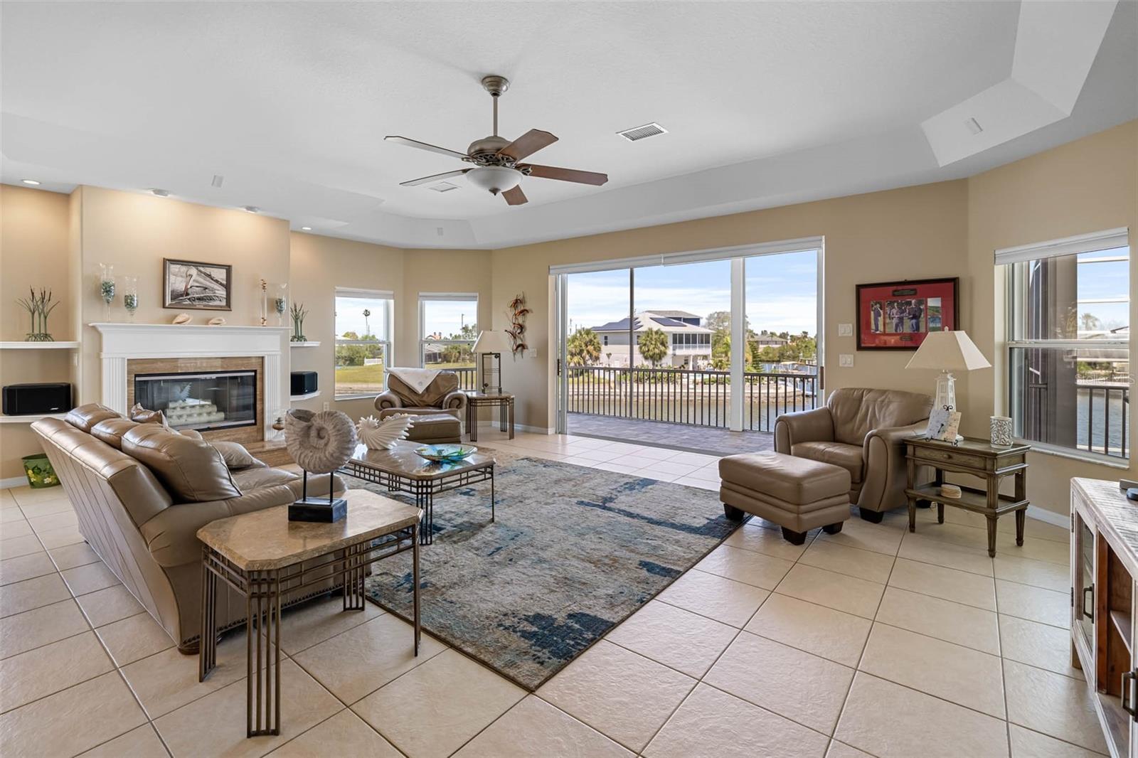 4363 BISCAYNE DR