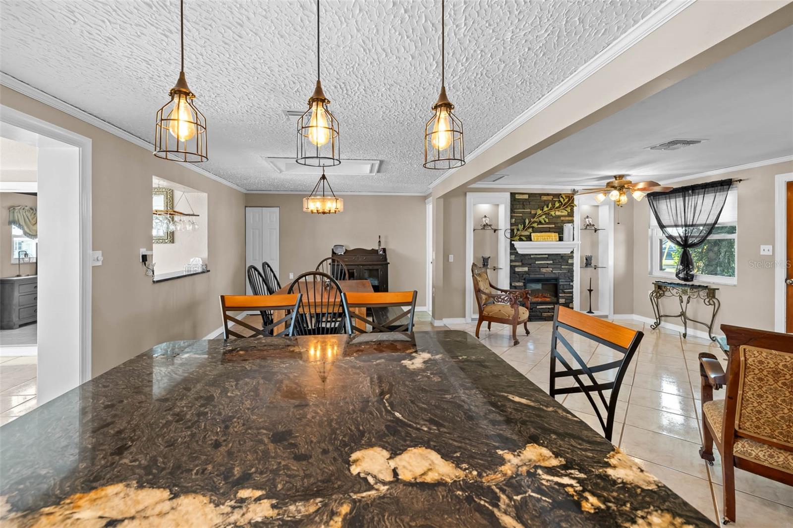 3085 BAYFRONT CIR