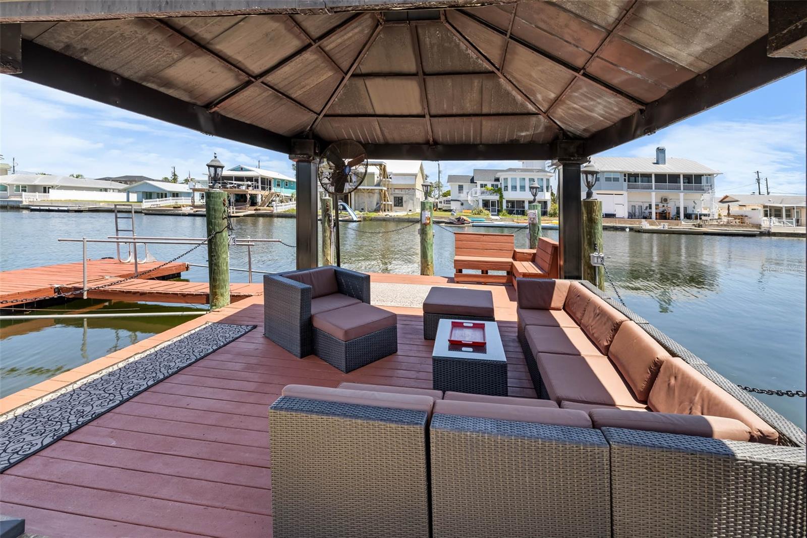 3085 BAYFRONT CIR