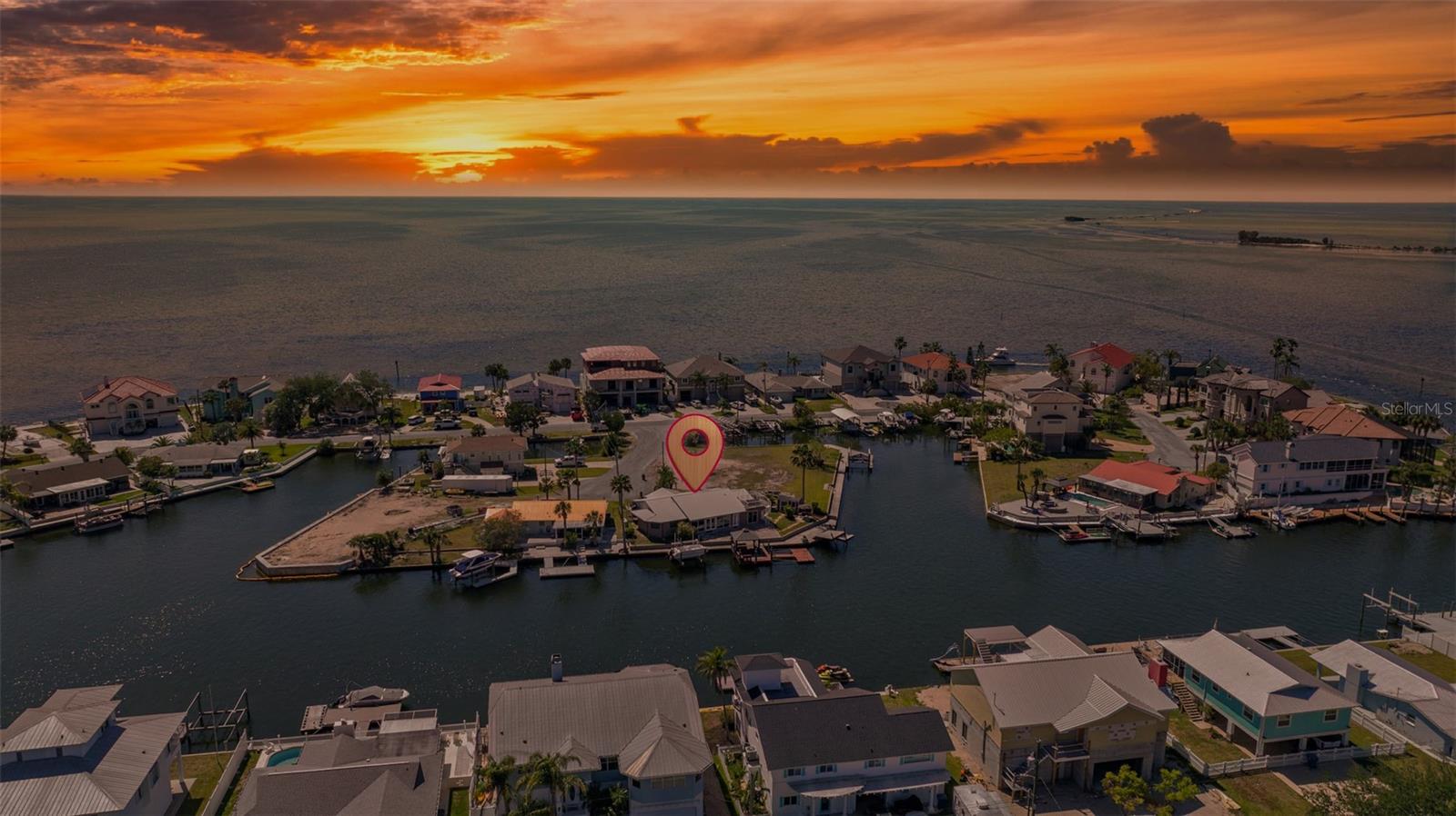 3085 BAYFRONT CIR