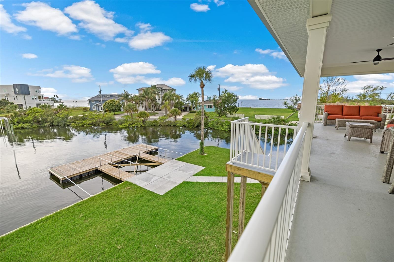 3174 SANIBEL DR
