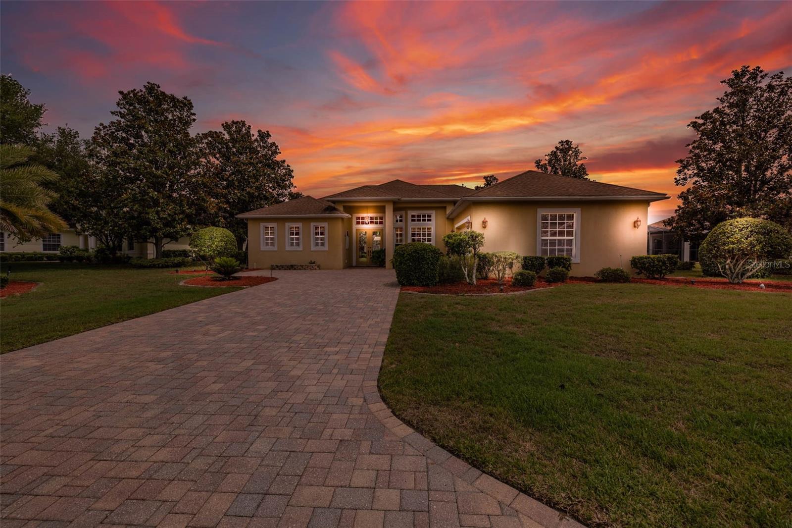 8308 MOBILE CIR