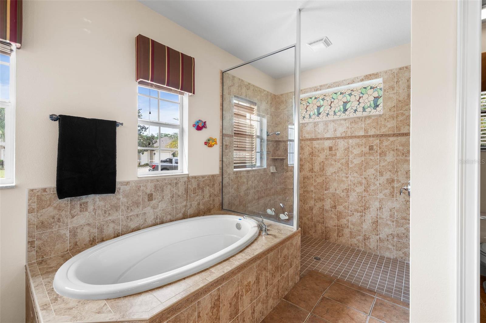 8308 MOBILE CIR