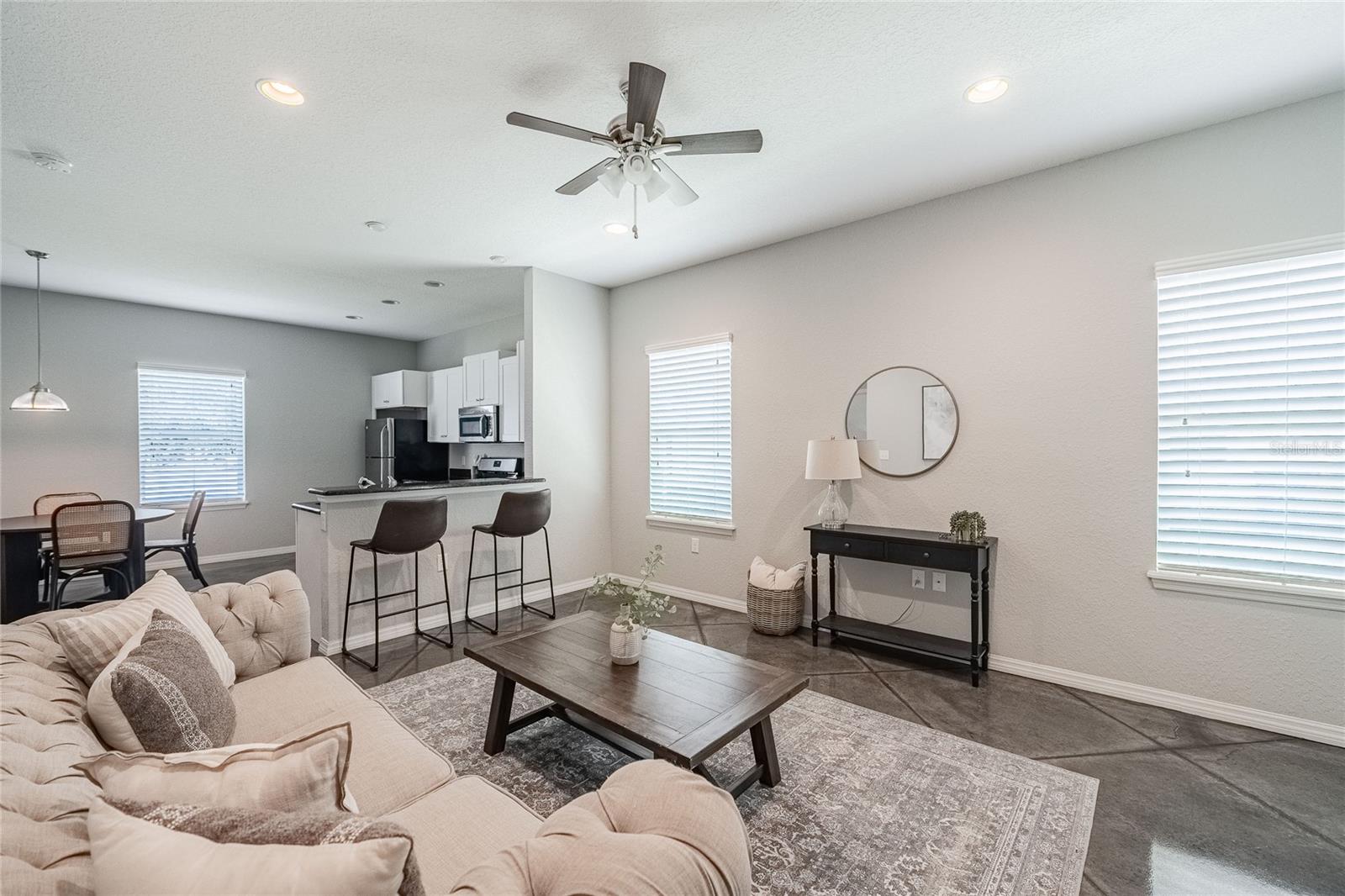 3184 WHISPERING TRAILS AVE