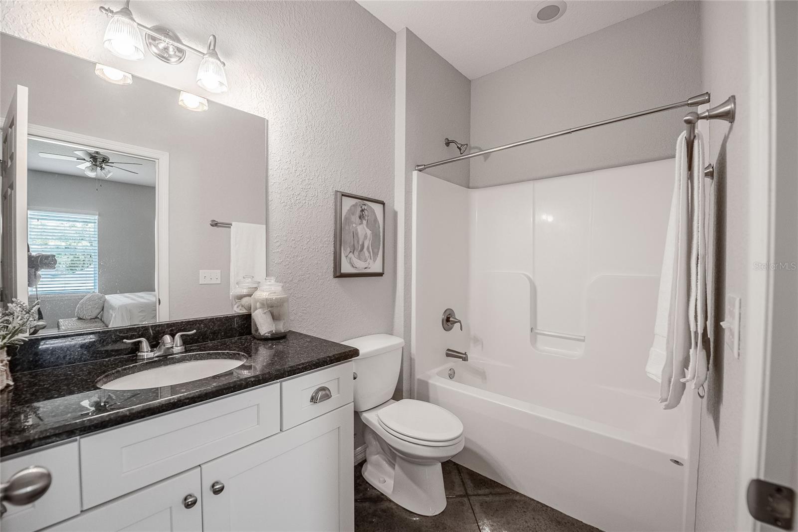 3184 WHISPERING TRAILS AVE