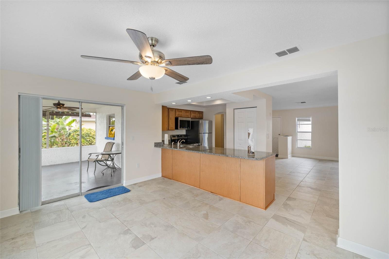 4976 CEDARBROOK LN