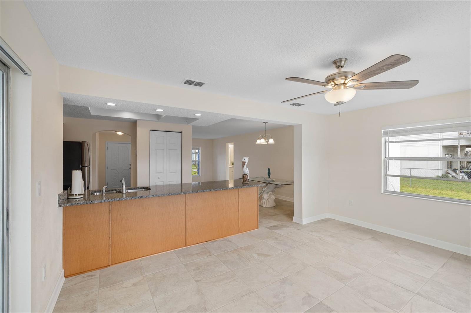 4976 CEDARBROOK LN