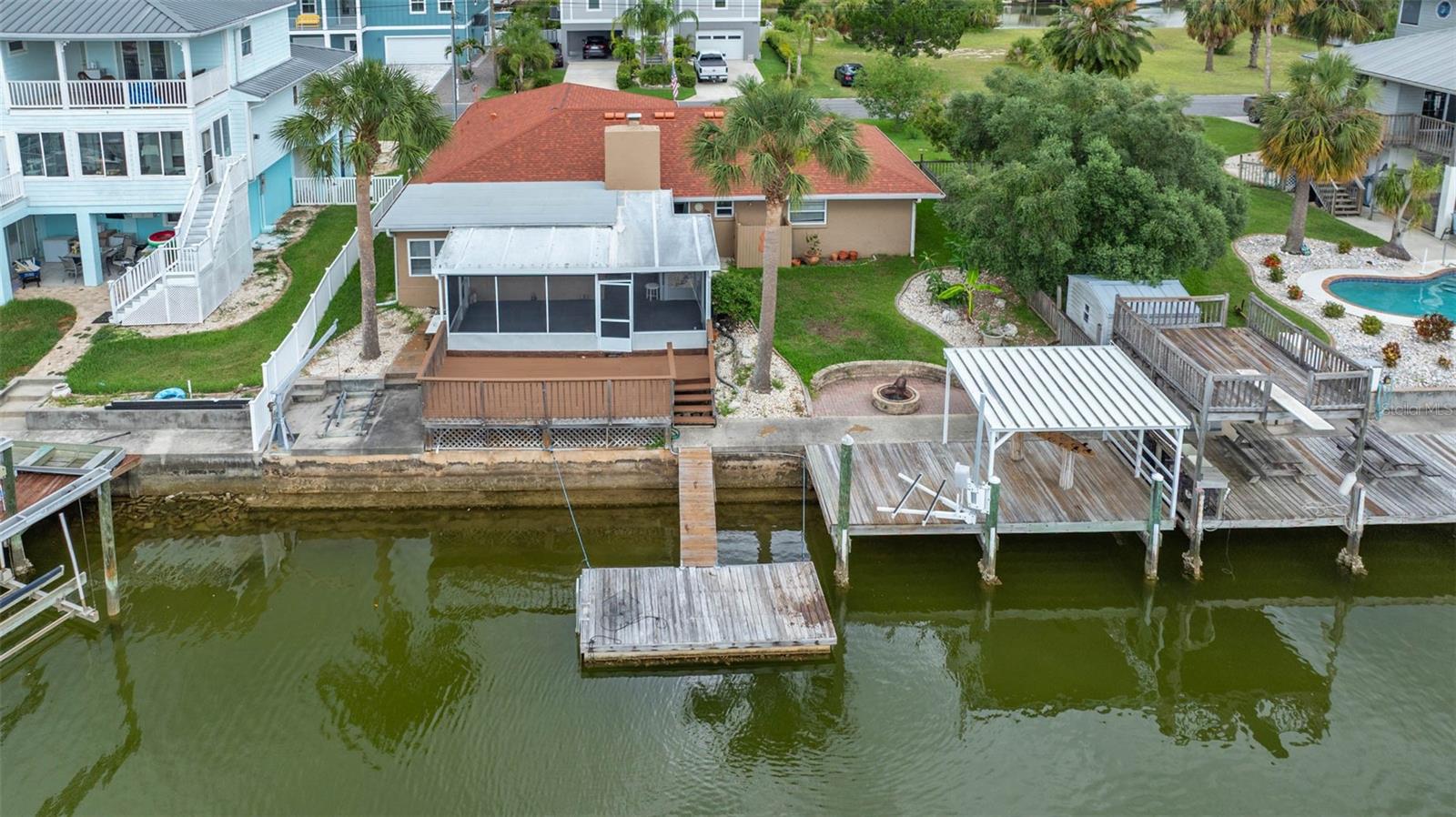 4299 BELLAIRE DR