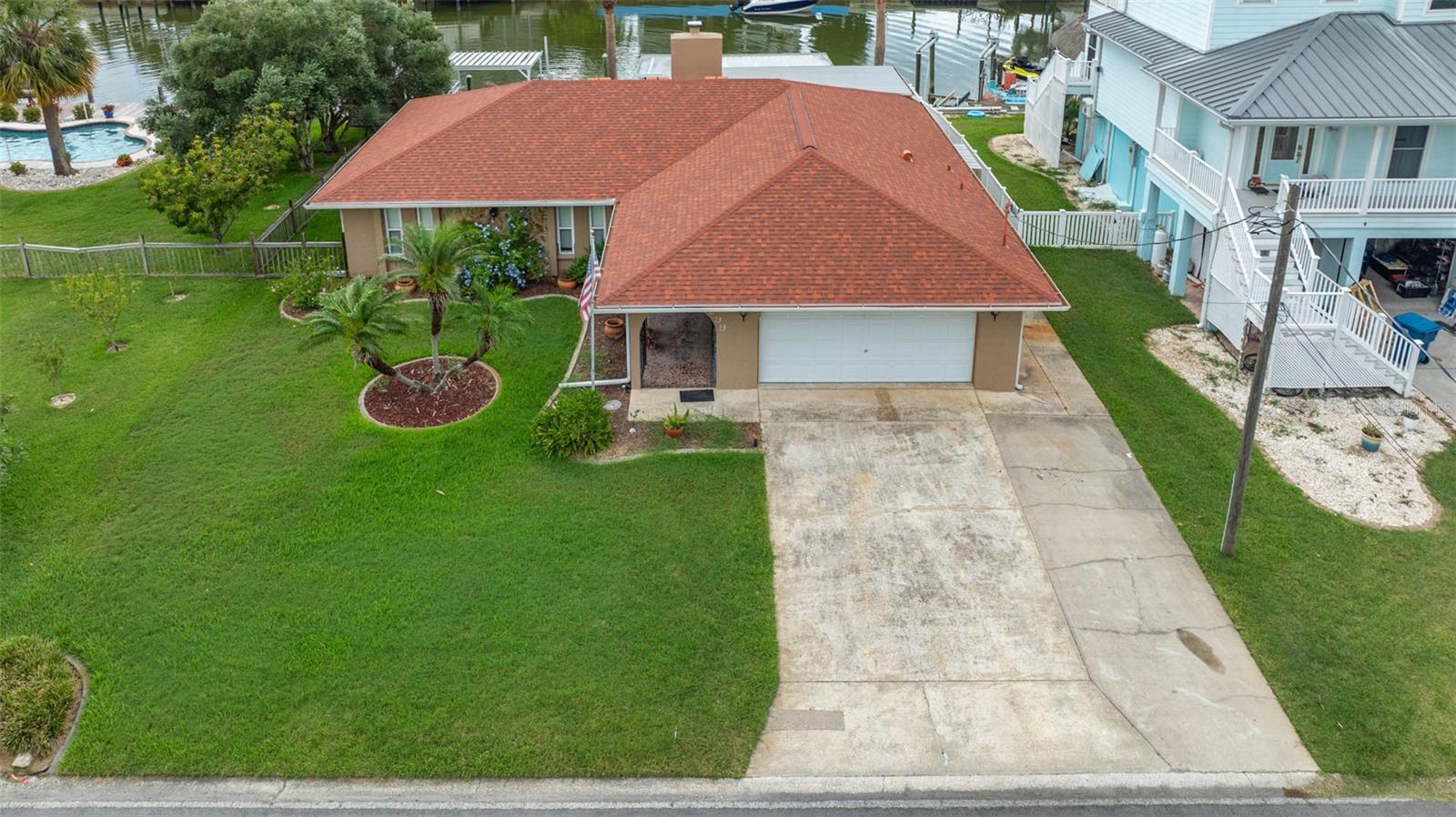 4299 BELLAIRE DR