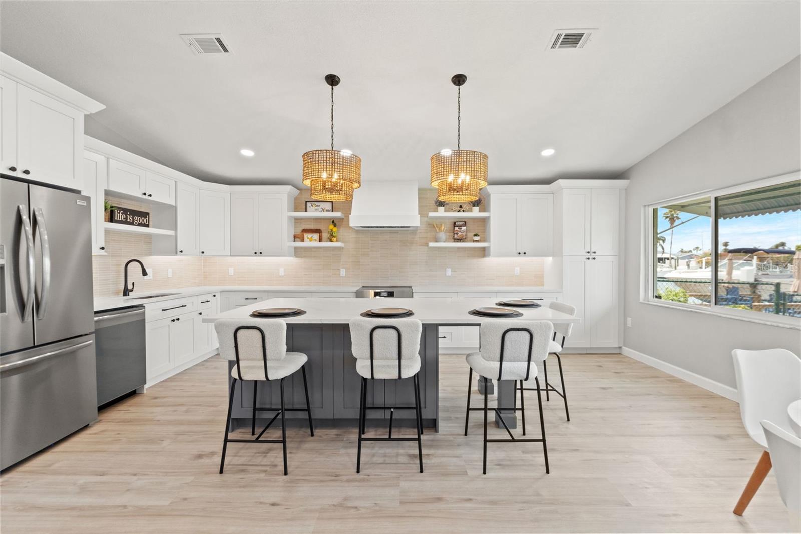 4012 MARINE PKWY