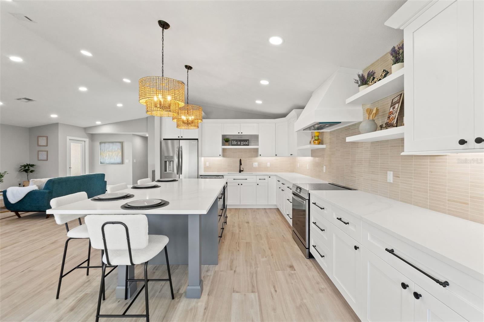 4012 MARINE PKWY
