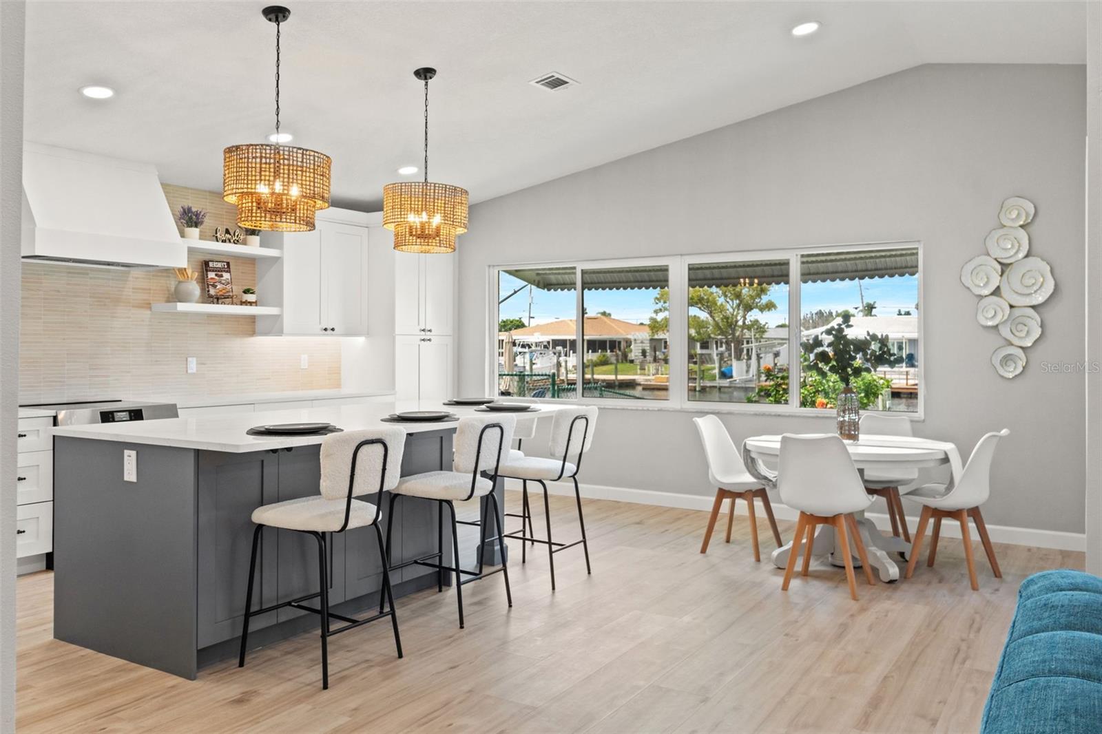 4012 MARINE PKWY