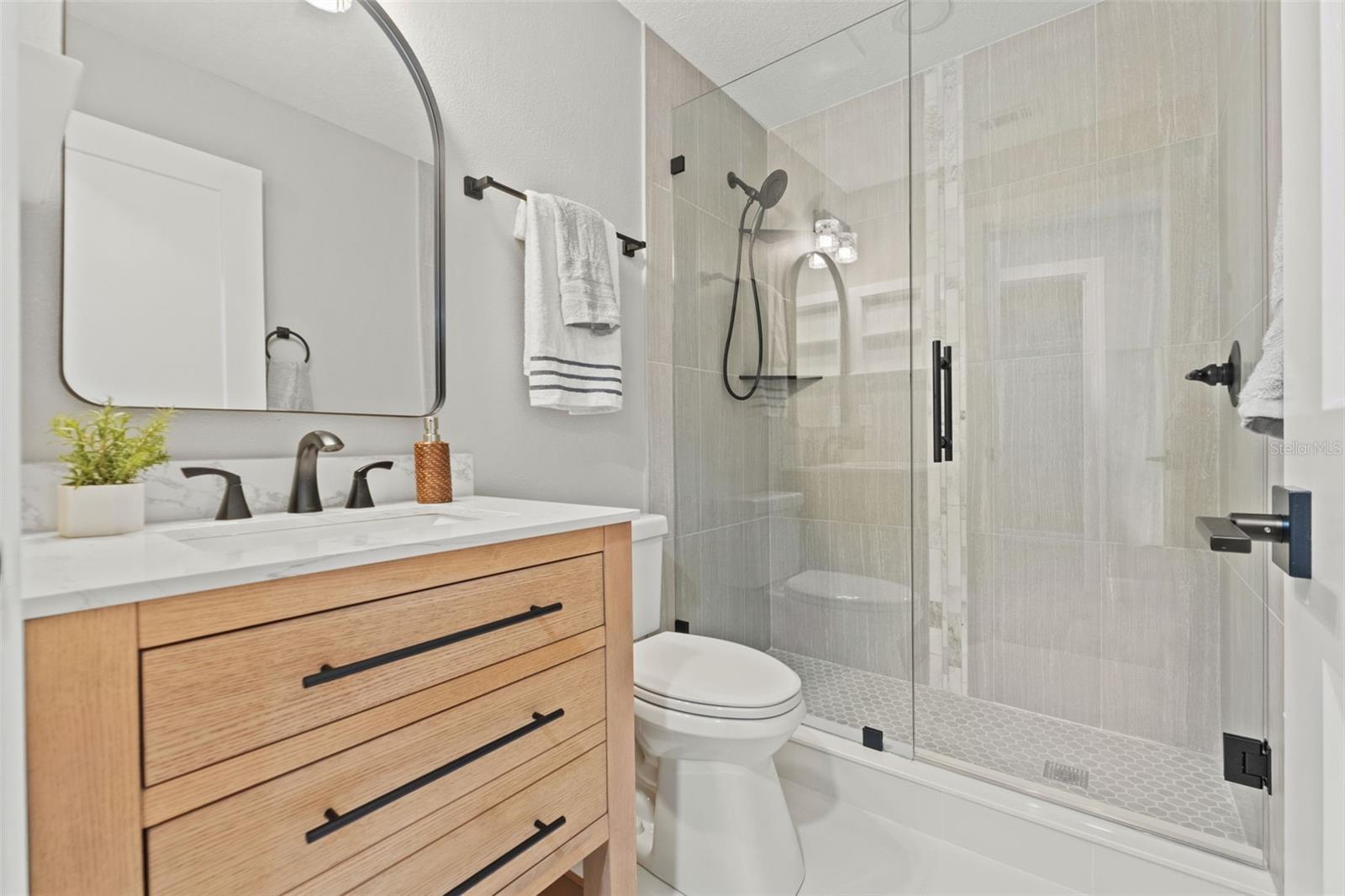 4012 MARINE PKWY