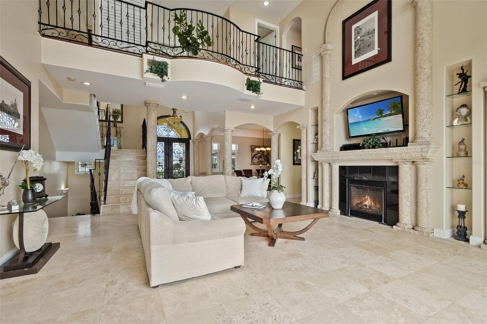 3236 GULF WINDS CIR