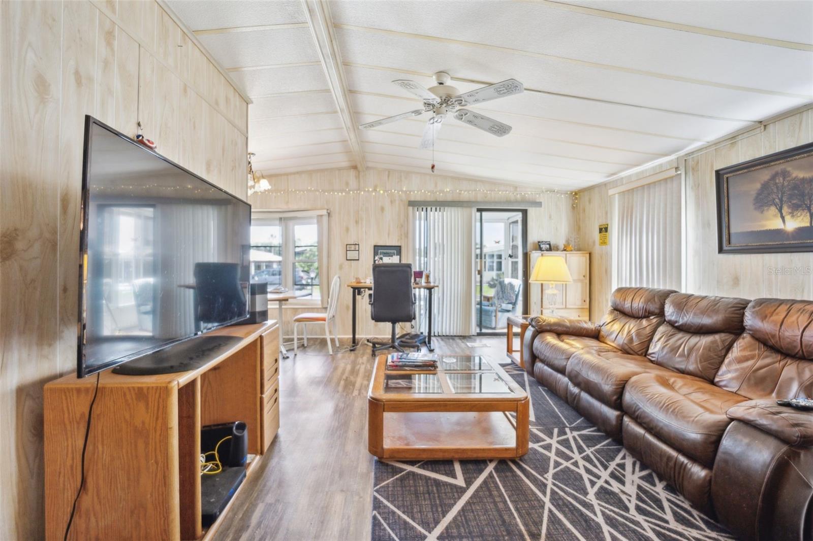 97 PARSON DR