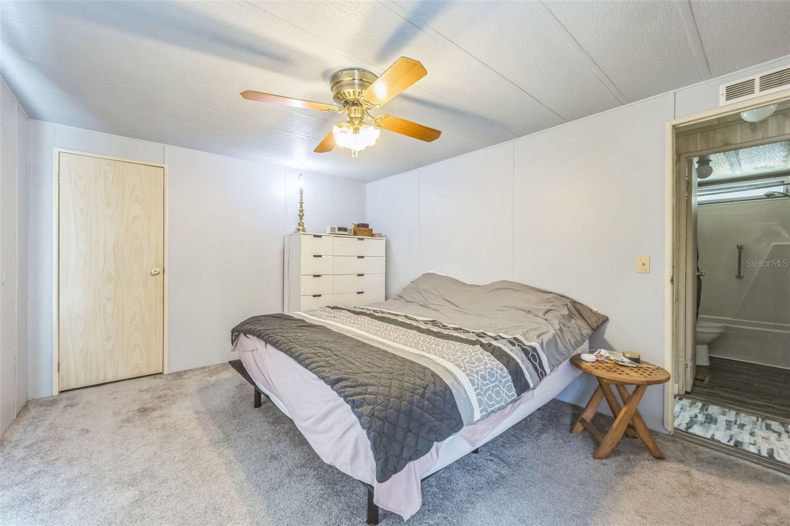 97 PARSON DR