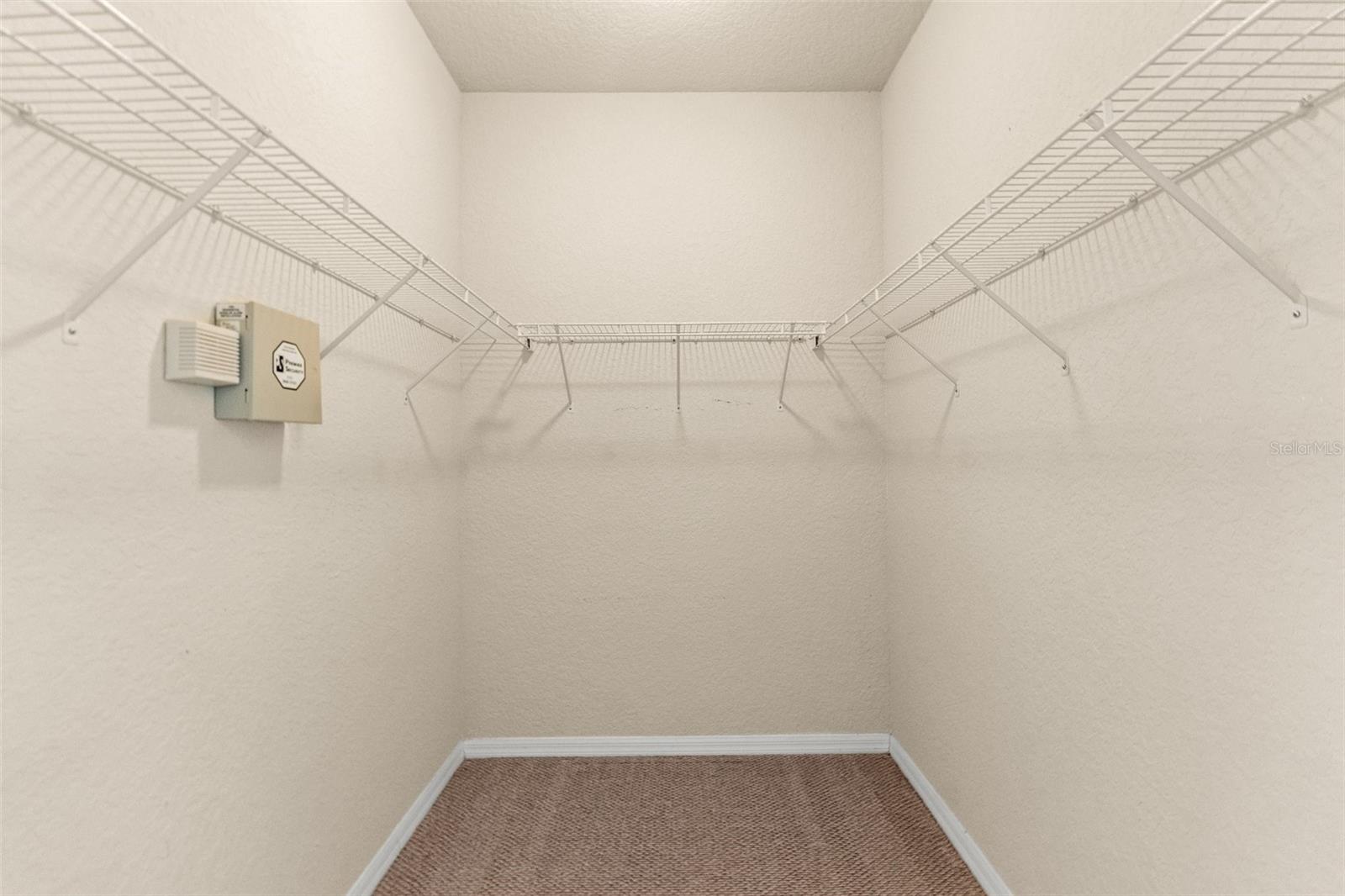 4619 BAYRIDGE CT