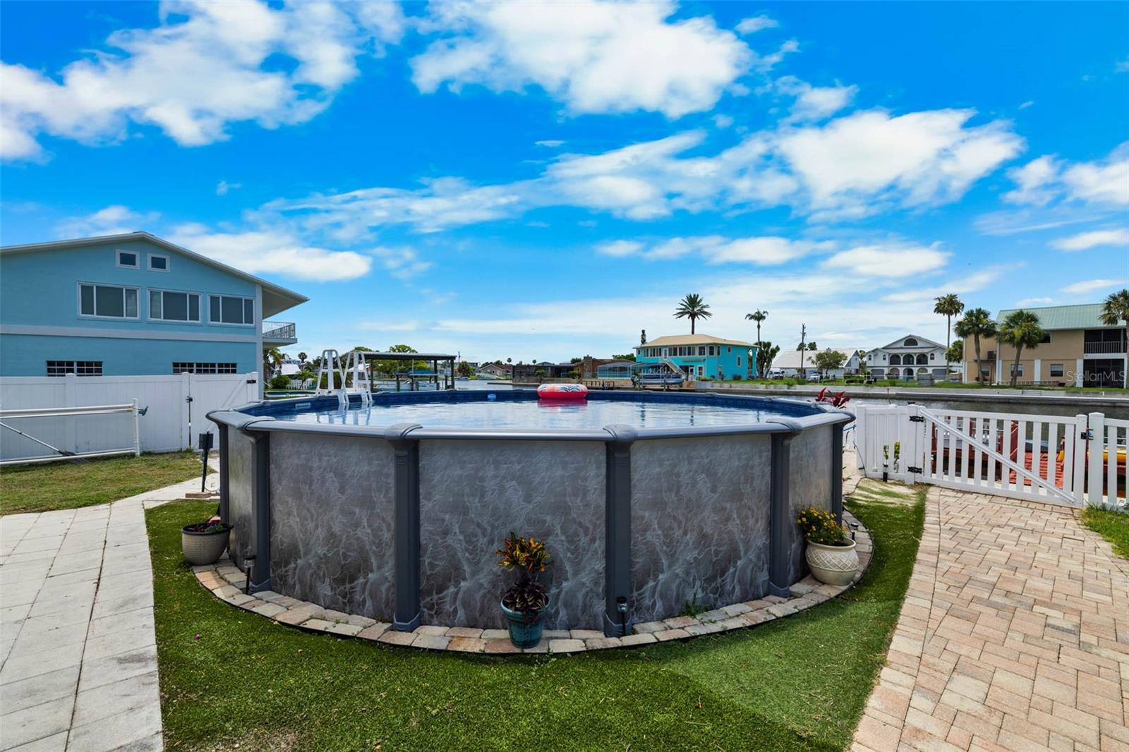 3260 GULFVIEW DR