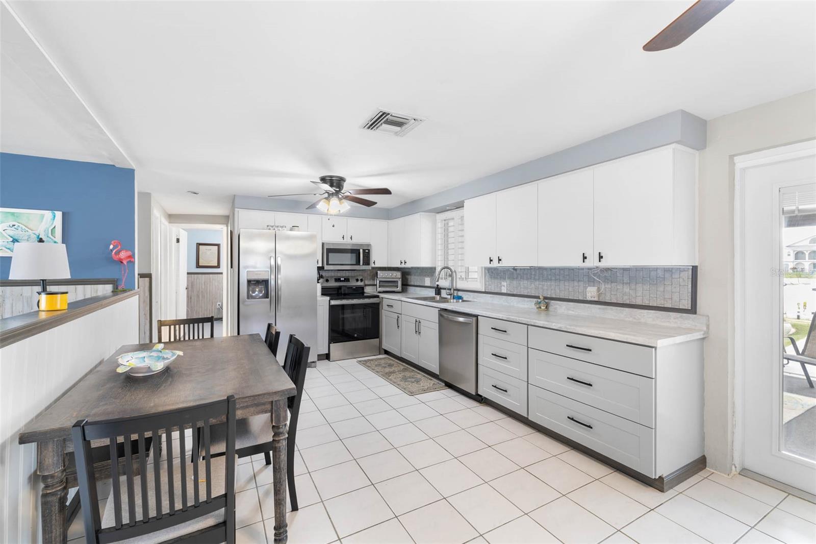 3260 GULFVIEW DR