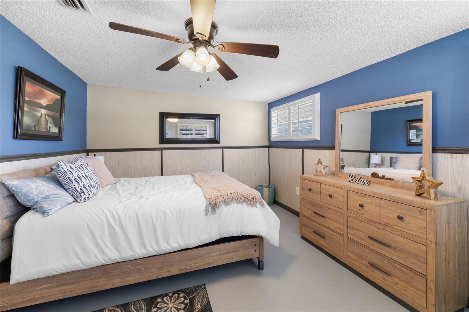 3260 GULFVIEW DR