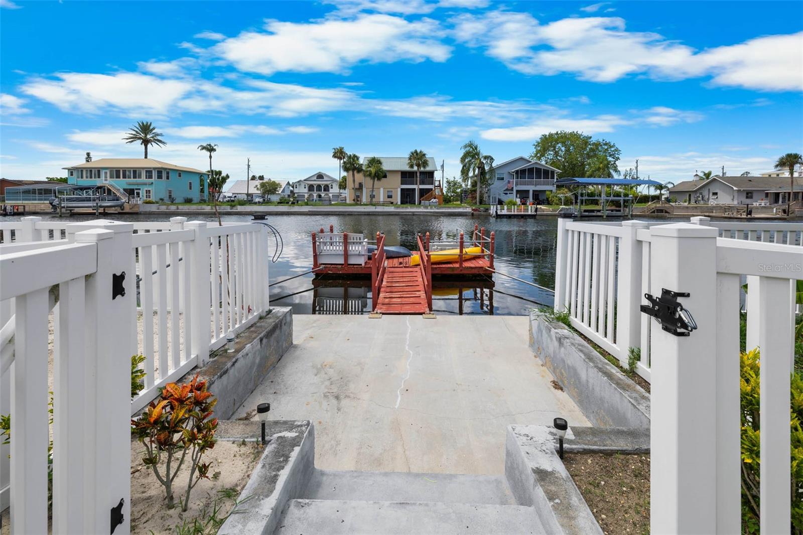 3260 GULFVIEW DR