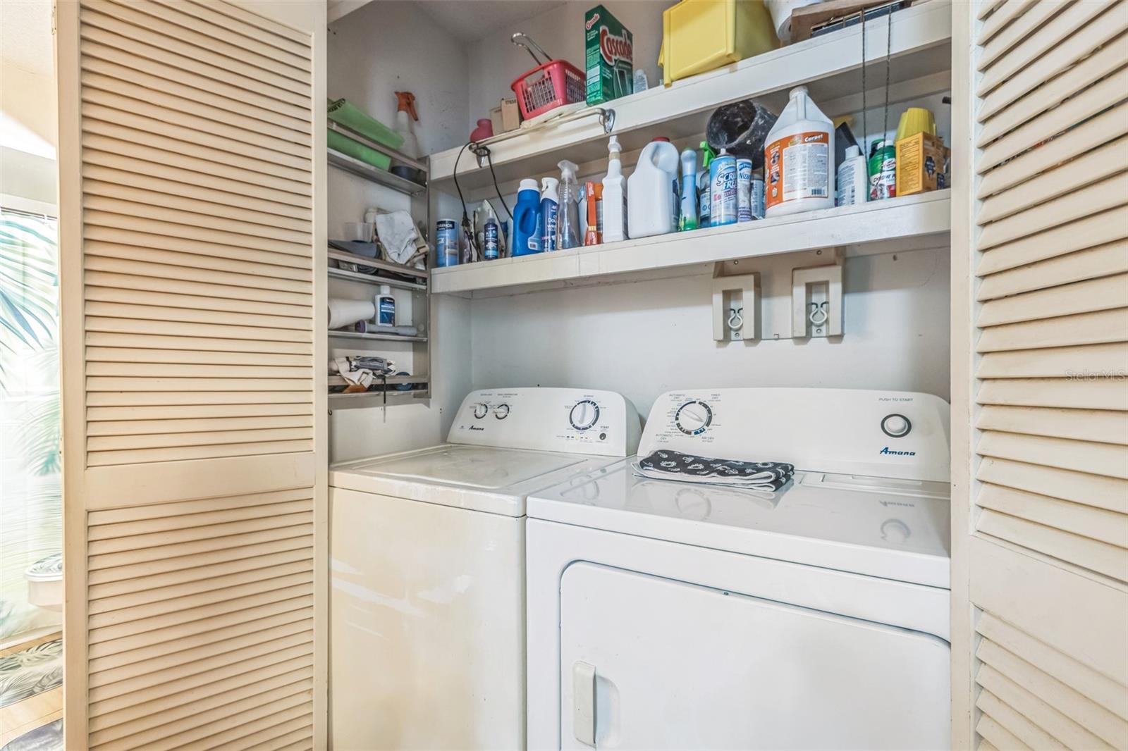 5225 IMPERIAL LAKES BLVD #9