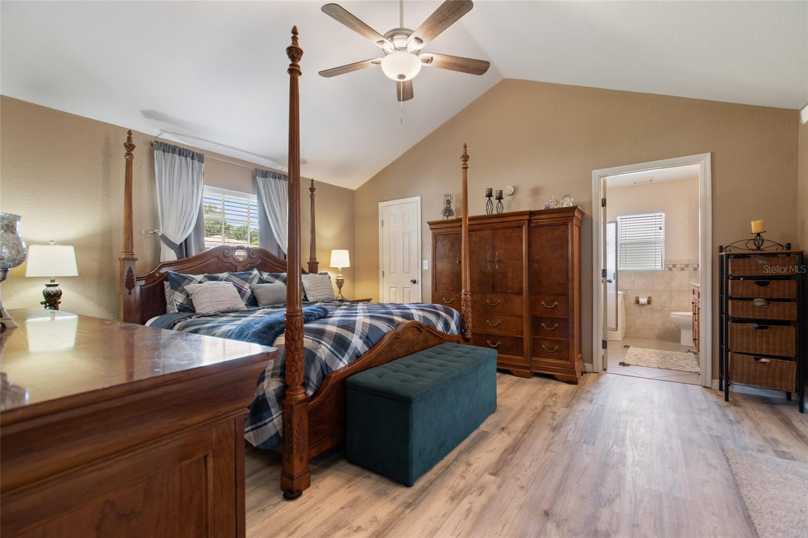 105 HAINESPORT DR