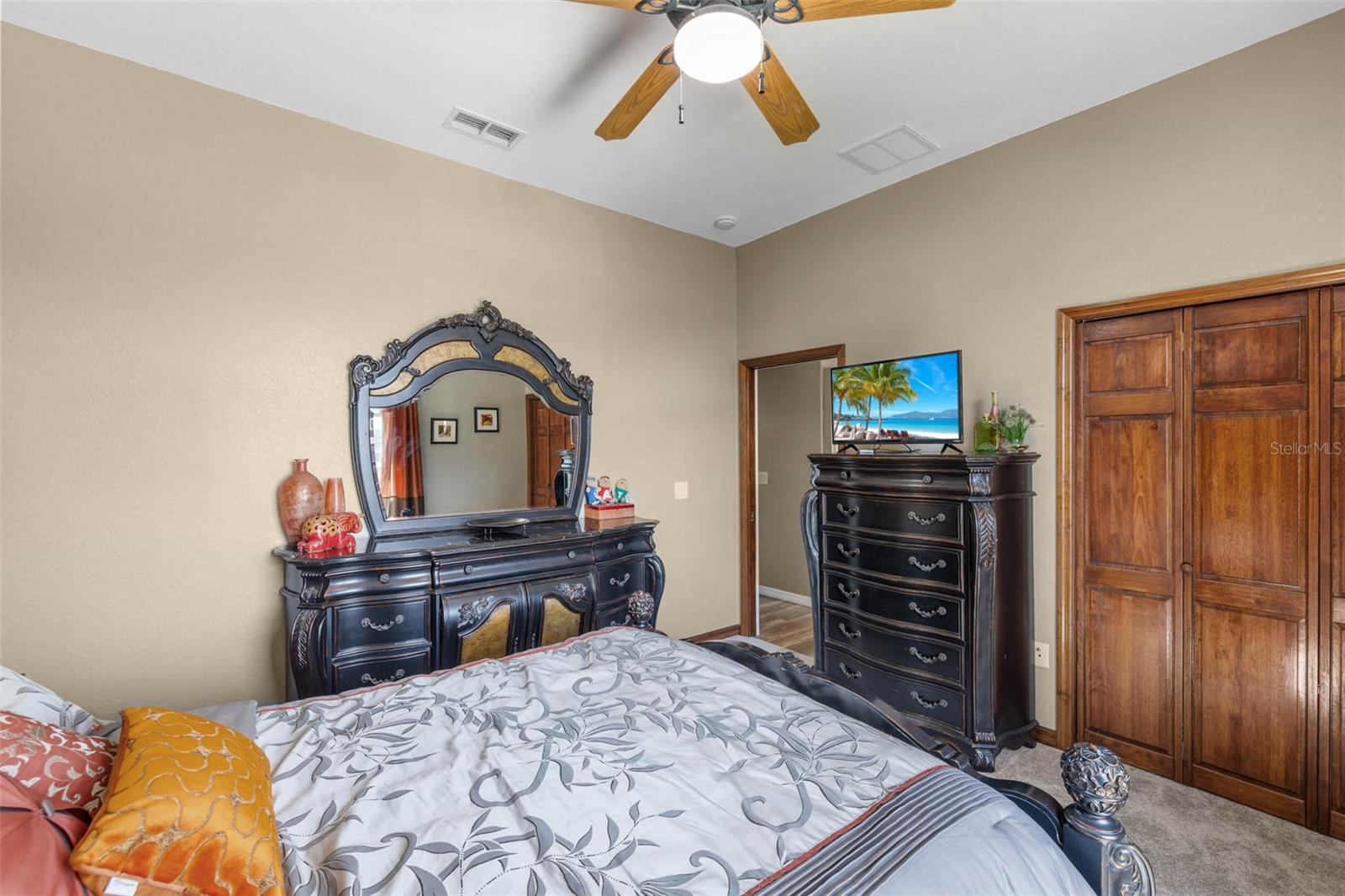 4387 2ND ISLE DR