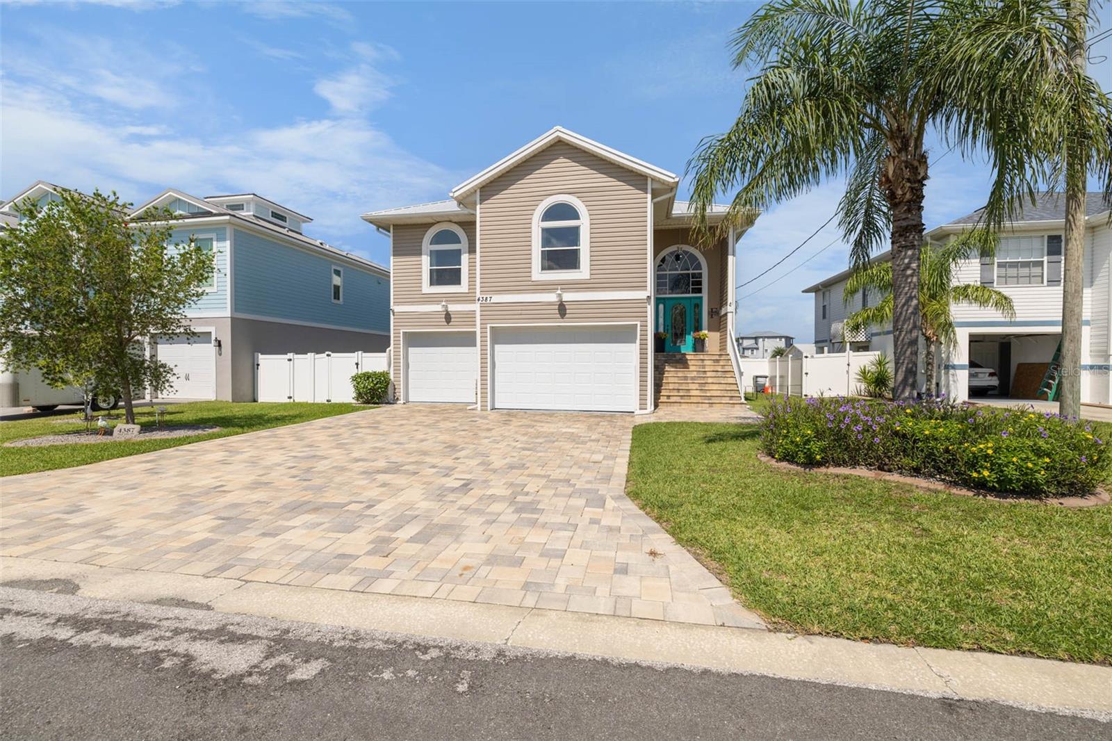 4387 2ND ISLE DR