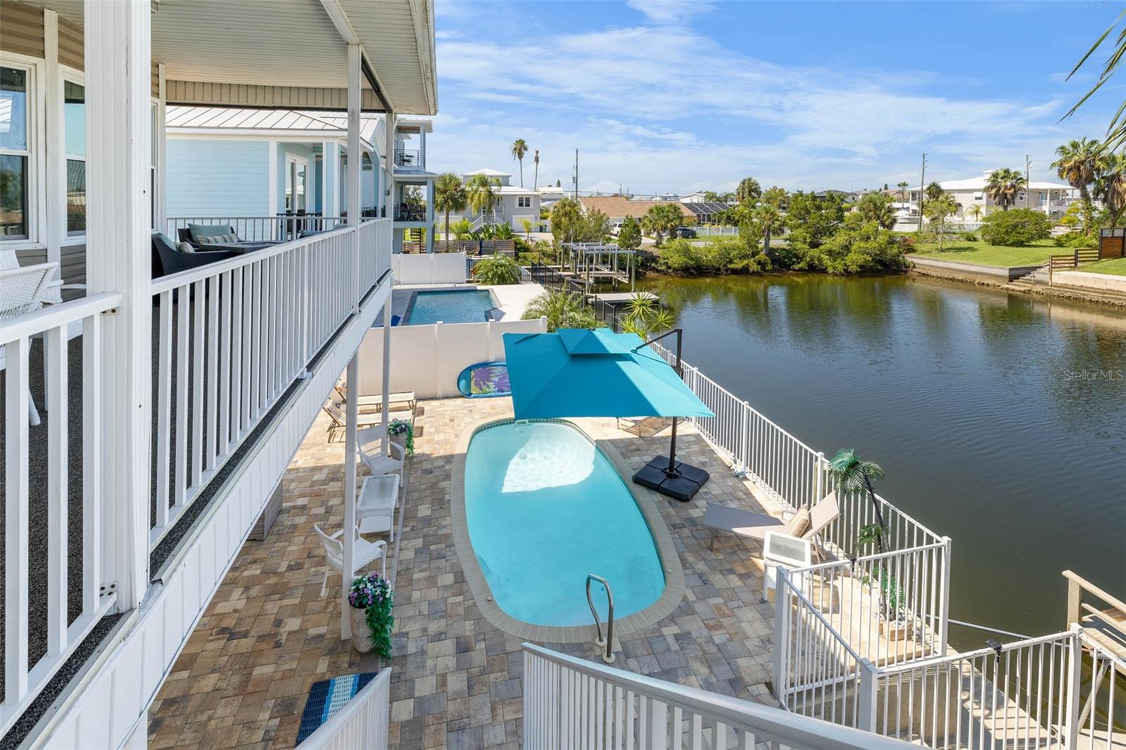 4387 2ND ISLE DR