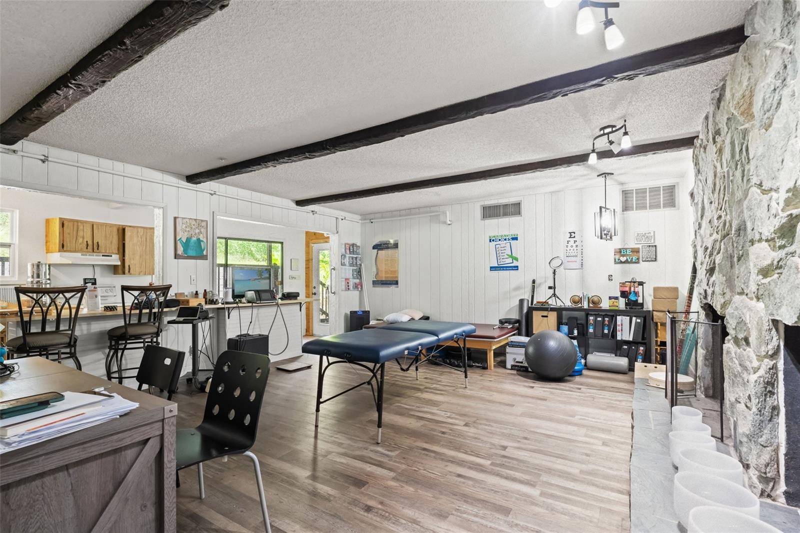4063 BASEBALL POND RD