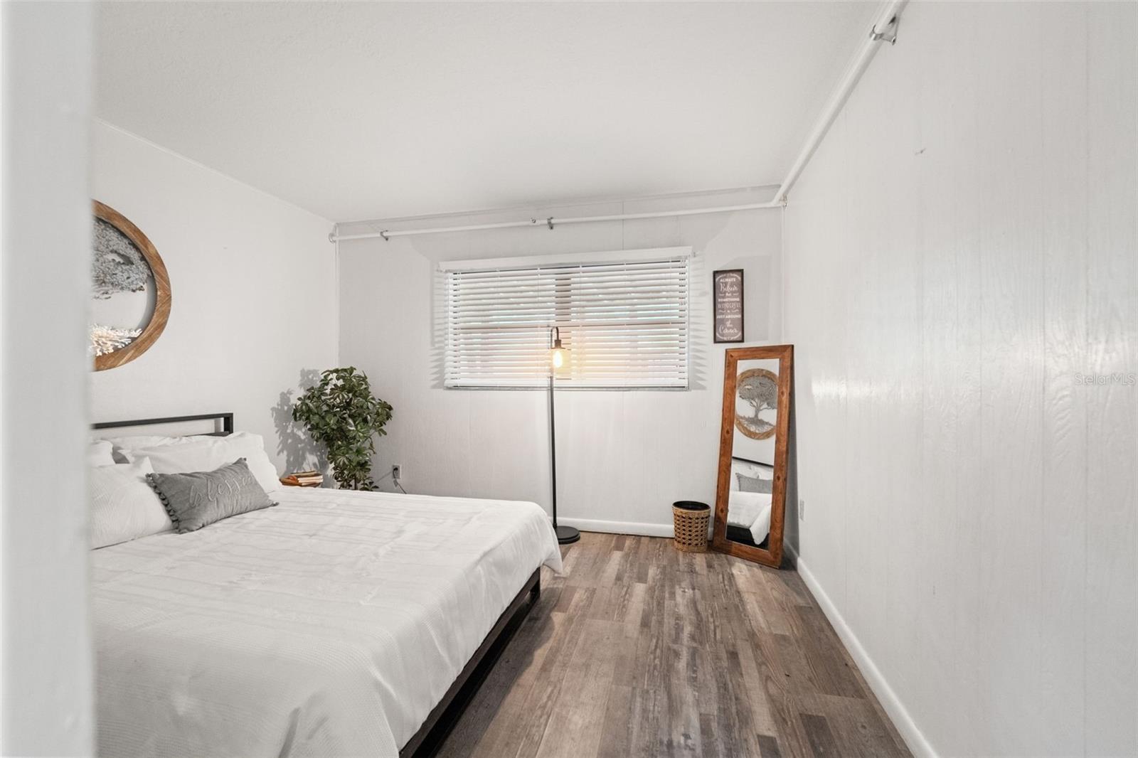 4063 BASEBALL POND RD