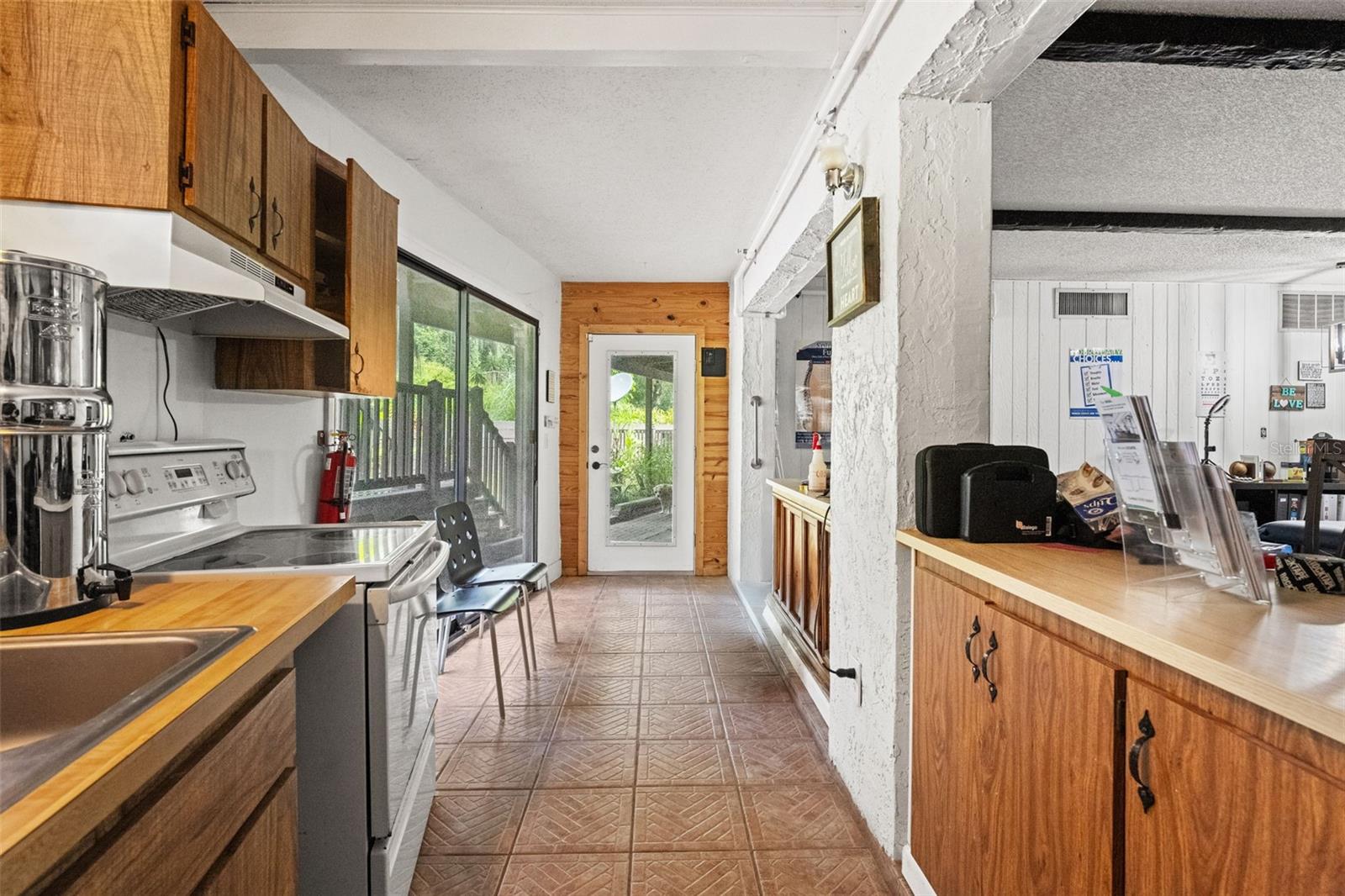 4063 BASEBALL POND RD